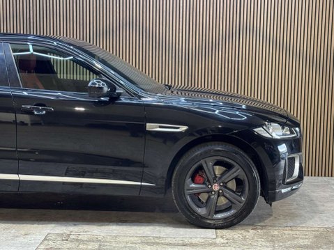 Jaguar F-Pace 3.0 F-PACE V6 S AWD D Auto 4WD 5dr 17