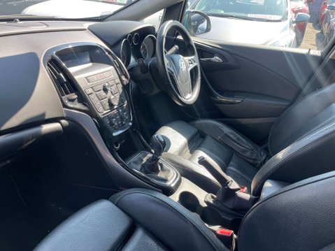 Vauxhall Astra 1.6 Astra Elite 5dr 40