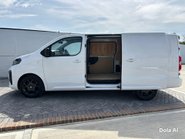 Citroen Dispatch 120 ps Driver XL Panel Van 11