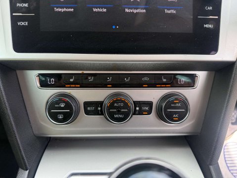 Volkswagen Passat 2.0 Passat SE Business TDI 4dr 32