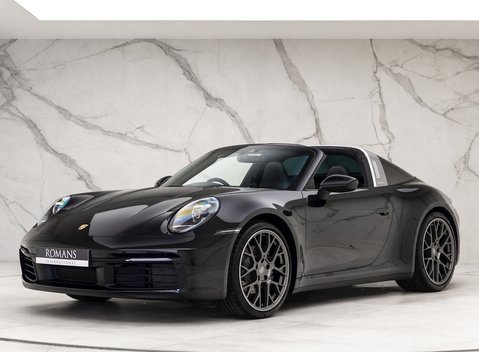 Porsche 911 (992) Targa 4 6