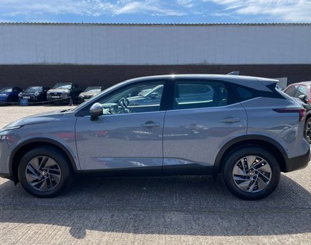 Nissan Qashqai 1.3 Qashqai Acenta Premium DiG-T MHEV 5dr 11