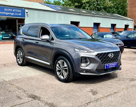 Hyundai SANTA FE 2.2 Santa Fe Premium SE CRDi Auto 4WD 5dr 4