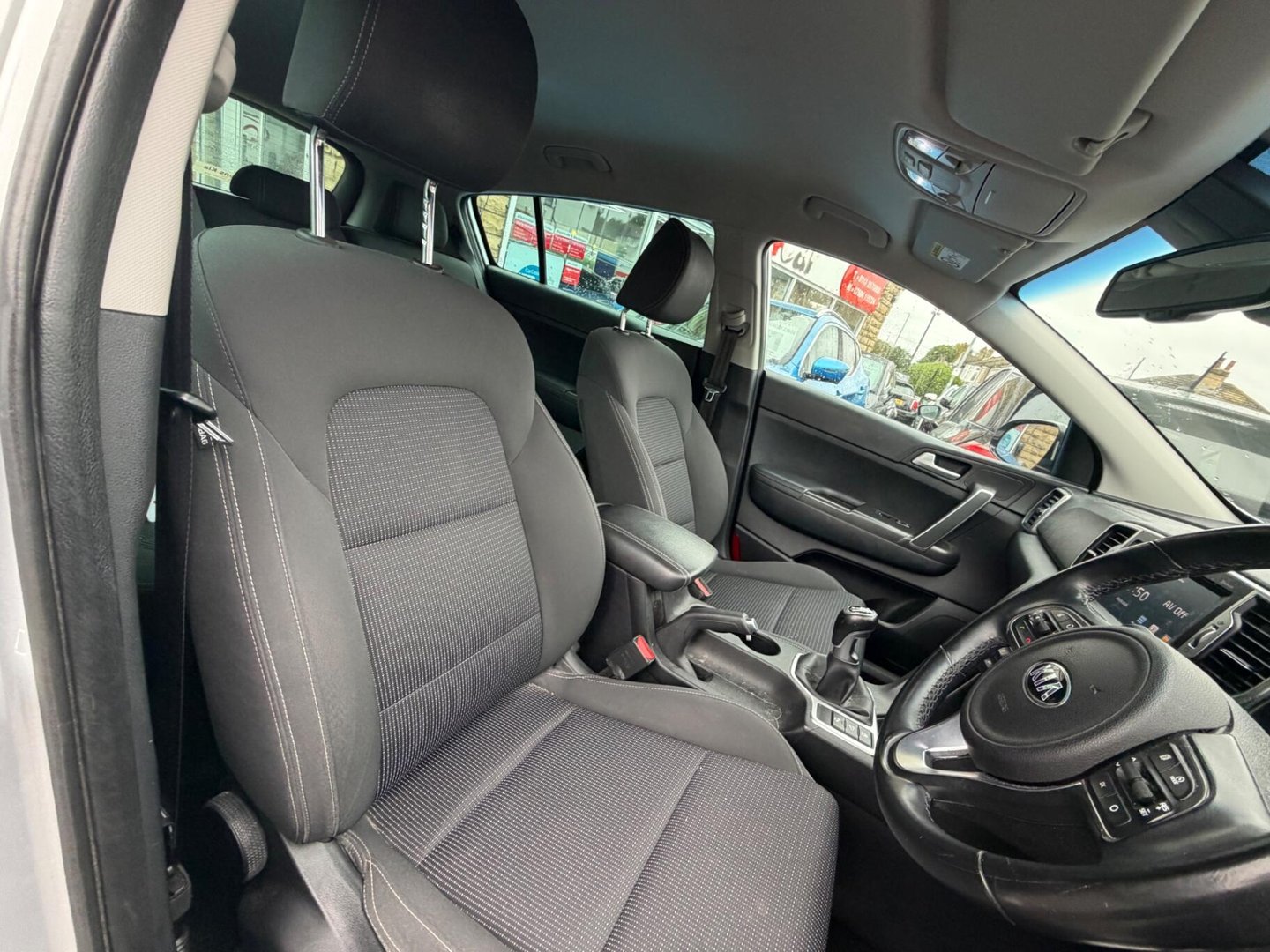 2017 Kia Sportage — image 8