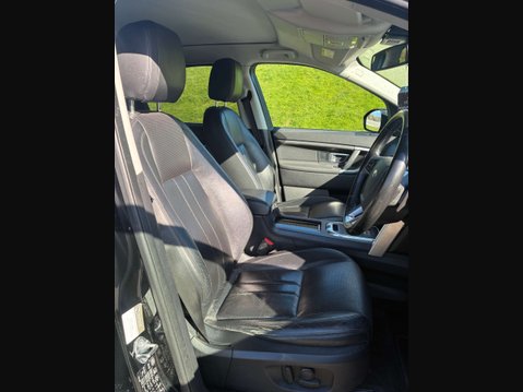 Land Rover Discovery Sport 2.2 Discovery Sport HSE SD4 Auto 4WD 5dr 9