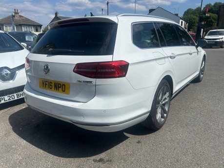 Volkswagen Passat GT TDI BLUEMOTION TECHNOLOGY 11