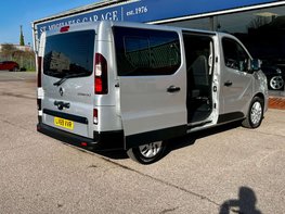 Renault Trafic 2.0 Trafic Sport Energy dCi 5dr 9