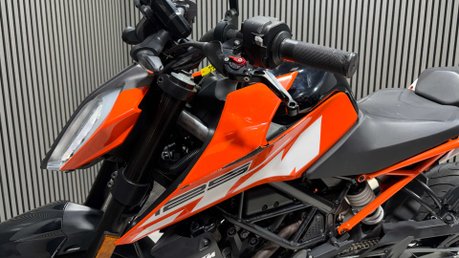 KTM Duke 2019 ONLY 11K RUNNING PROJECT NAKED BIKE 125CC 16