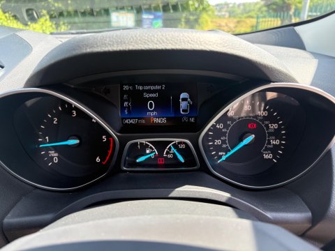 Ford Kuga TITANIUM X EDITION TDCI 26