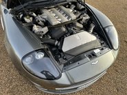 Aston Martin Vanquish V12 S 76