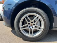 Porsche Macan 3.0 TD V6 S SUV 5dr Diesel PDK 4WD Euro 6 (s/s) (258 ps) 4