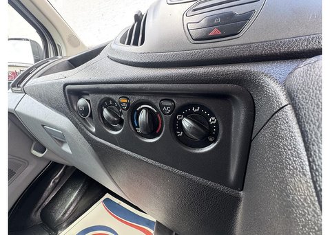 Ford Transit 2.0 350 EcoBlue Dropside Double Cab 4dr Diesel Manual FWD L3 H1 Euro 6 (130 53