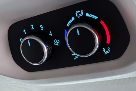 Ford Tourneo Custom 320 130 ps Titanium L2 9 Seater - Automatic 19