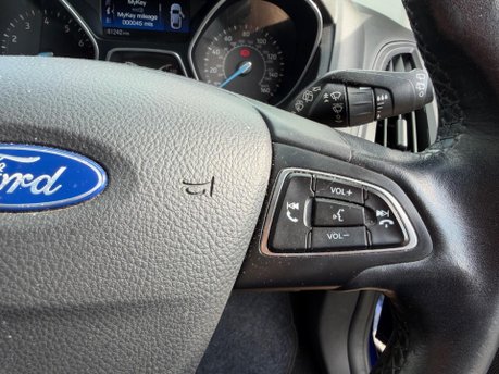 Ford Focus ZETEC 14