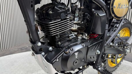 Bluroc Motorcycles Hero 2026 ONLY 10KM 1 OWNER ENDURO SCRAMBLER BIKE 125CC 74