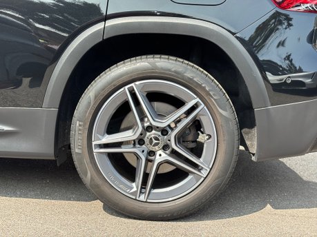 Mercedes-Benz GLB 1.3 GLB200 AMG Line (Premium 2) SUV 5dr Petrol 7G-DCT Euro 6 (s/s) (163 ps) 18