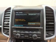 Porsche Cayenne 3.0 Cayenne V6 D Tiptronic S 4WD 5dr 61