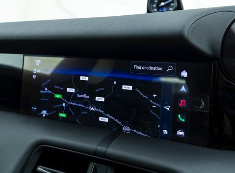 Porsche Taycan 4S 19