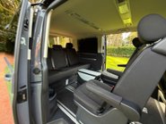 Volkswagen Caravelle SE TDI 31