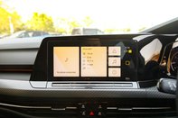 Volkswagen Golf R-LINE TSI 24