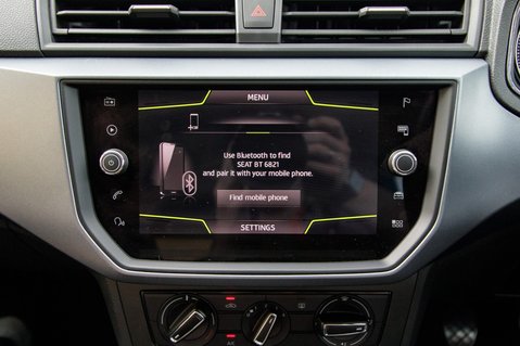 SEAT Arona TSI SE TECHNOLOGY 24