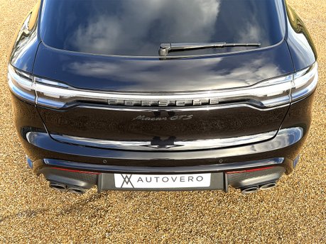 Porsche Macan GTS PDK 22