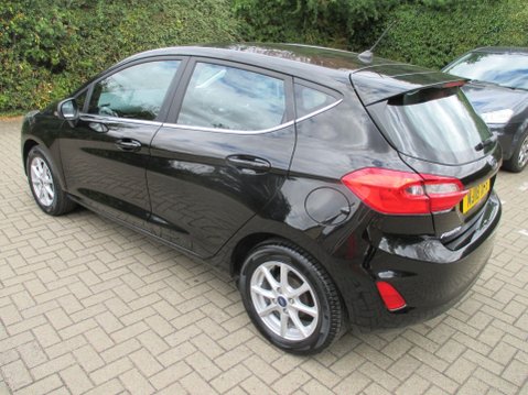 Ford Fiesta 1.1 Ti-VCT Zetec Euro 6 (s/s) 5dr 7