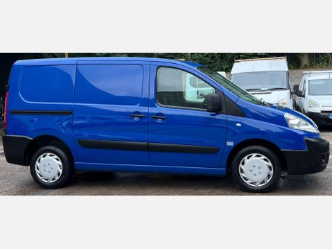 Peugeot Expert 2.0 HDi Panel Van 4dr Diesel Manual L1 H1 (196 g/km, 136 bhp) 8
