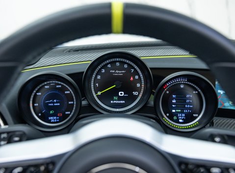 Porsche 918 Spyder 26