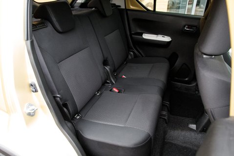 Suzuki Ignis SZ5 ALLGRIP SHVS MHEV 32