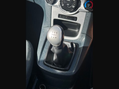 Ford Fiesta 1.4 Zetec 5dr 18