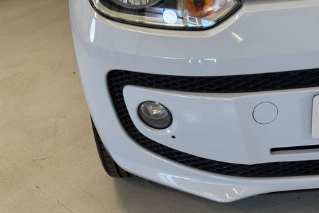 Volkswagen Up 1.0 High up! Hatchback 5dr Petrol ASG Euro 6 (75 ps) 21