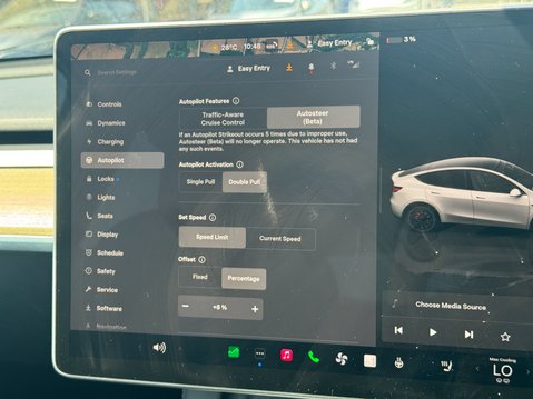 Tesla Model Y Dual Motor Performance SUV 5dr Electric Auto 4WDE (426 bhp) 18