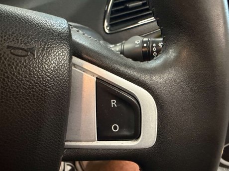 Renault Grand Scenic 1.6 VVT Dynamique TomTom Euro 5 5dr 15