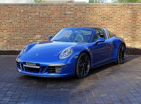 Porsche 911 (991) Targa 4 GTS 7