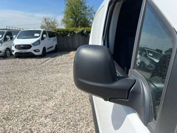 Citroen Berlingo AUTO SWB (SOLD) L1H1 Enterprise 1000 A/C Camera Nav Sensors EURO 6 NO VAT 18