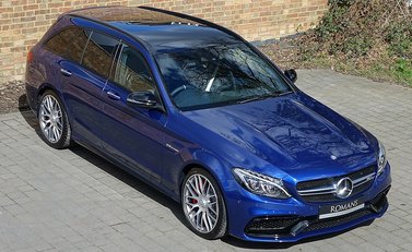 Mercedes-Benz C Class C63 S Estate 27