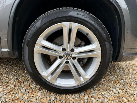 Volkswagen Tiguan 2.0 TDI BlueMotion Tech R-Line 4WD Euro 5 (s/s) 5dr 12