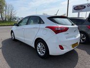 Hyundai i30 CRDI SE NAV BLUE DRIVE 7