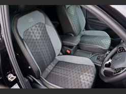 Volkswagen Tiguan 2.0 TDI R-Line Edition SUV 5dr Diesel DSG Euro 6 (s/s) (150 ps) 4