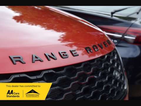 Land Rover Range Rover Velar 2.0 Range Rover Velar R-Dynamic S D240 Auto 4WD 5dr 8