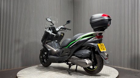 Kawasaki J300 2015 20K RUNNING MAXI SCOOTER PROJECT BIKE 300CC A2 5