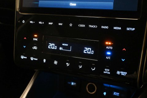 Hyundai TUCSON 1.6 Tucson Premium TGDi HEV Auto 5dr 57