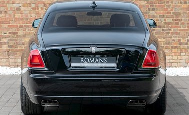 Rolls-Royce Ghost Black Badge 5