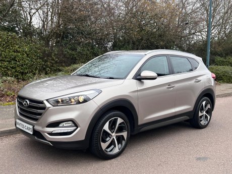 Hyundai TUCSON 2.0 CRDi Premium Auto 4WD Euro 6 5dr 53