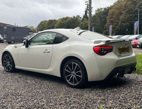 Toyota GT86 2.0 GT86 Professional D-4S 2dr 9