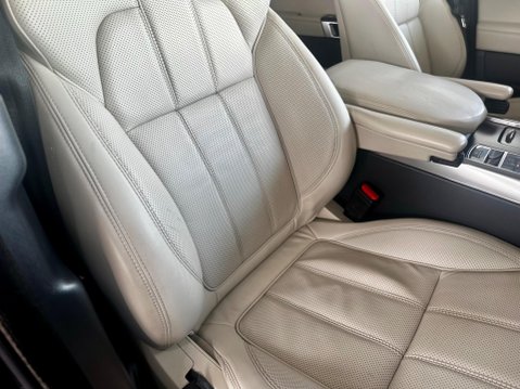 Land Rover Range Rover Sport 3.0 SD V6 HSE Dynamic Auto 4WD Euro 5 (s/s) 5dr 46