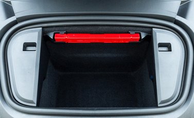 Porsche Taycan Turbo S Cross Turismo 34