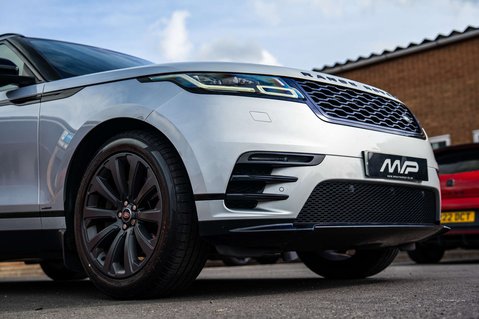 Land Rover Range Rover Velar 3.0 Range Rover Velar R-Dynamic S D300 Auto 4WD 5dr 26