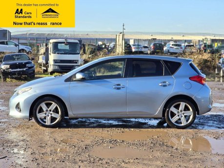 Toyota Auris 1.6 V-Matic Sport Hatchback 5dr Petrol Multidrive S Euro 5 (132 ps) 2